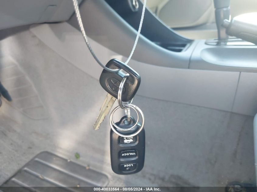 2004 Toyota Camry Le VIN: 4T1BE32K44U885162 Lot: 40033564