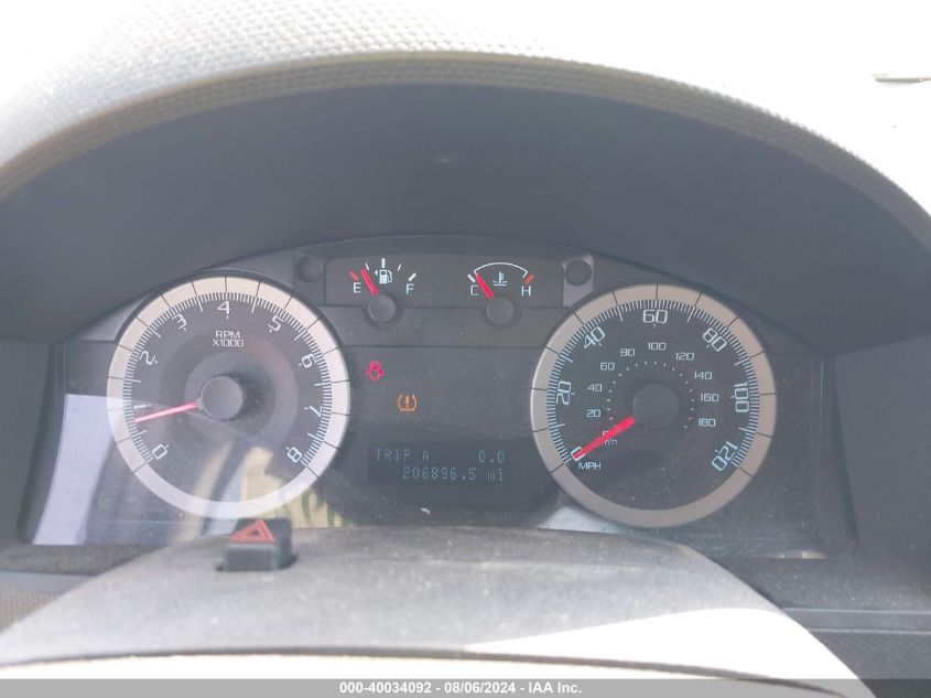 2010 Ford Escape Limited VIN: 1FMCU9EG4AKB21031 Lot: 40034092