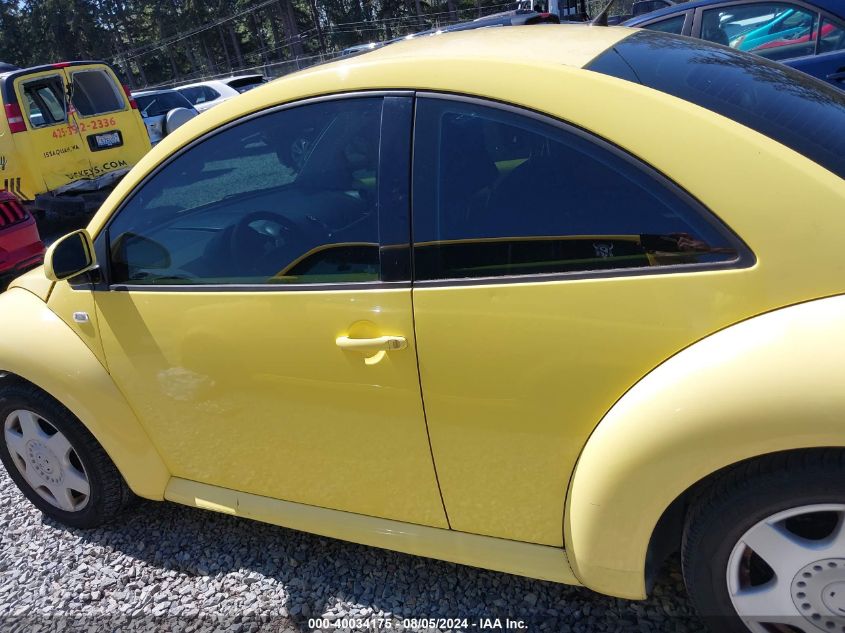 2000 Volkswagen New Beetle Gls VIN: 3VWCA21C4YM490267 Lot: 40034175