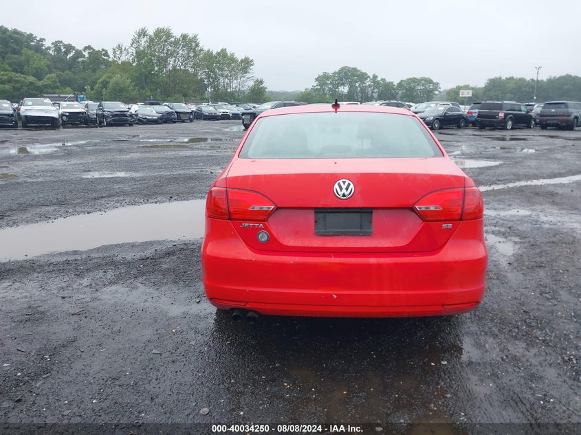2014 VOLKSWAGEN JETTA 1.8T SE - 3VWD17AJ6EM409197