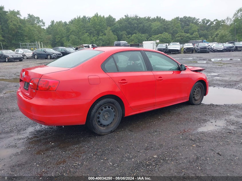 2014 VOLKSWAGEN JETTA 1.8T SE - 3VWD17AJ6EM409197