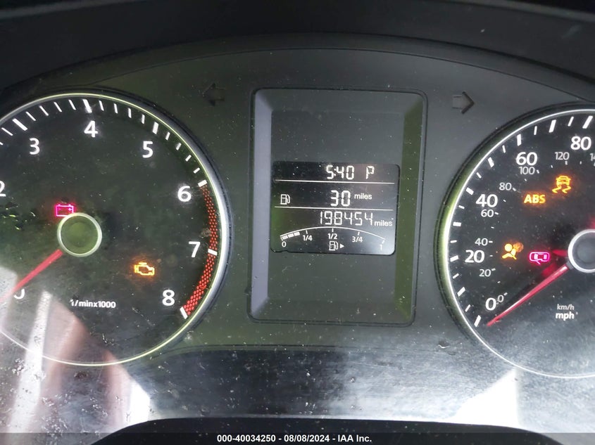 2014 VOLKSWAGEN JETTA 1.8T SE - 3VWD17AJ6EM409197