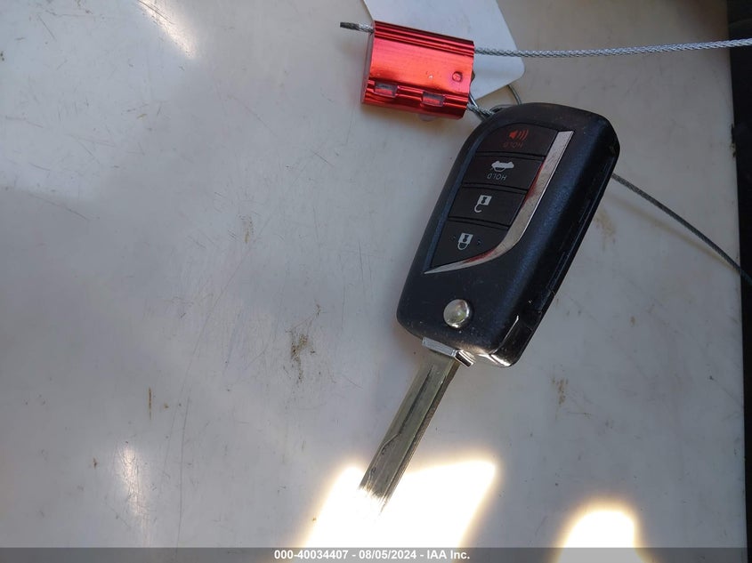 2020 TOYOTA COROLLA LE - 5YFEPRAE1LP129570