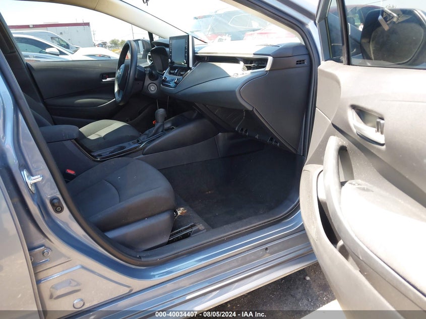 2020 TOYOTA COROLLA LE - 5YFEPRAE1LP129570