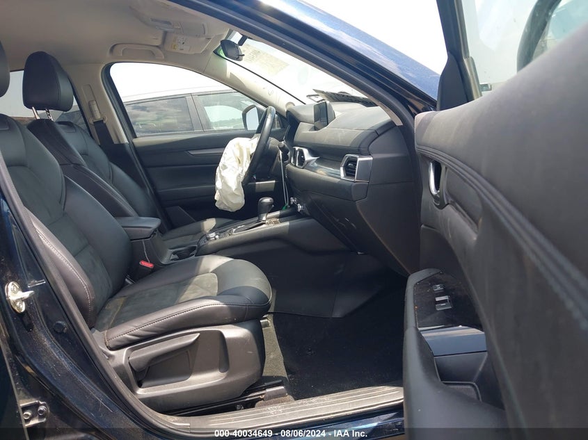 VIN JM3KFACM7K0635058 2019 MAZDA CX-5 TOURING