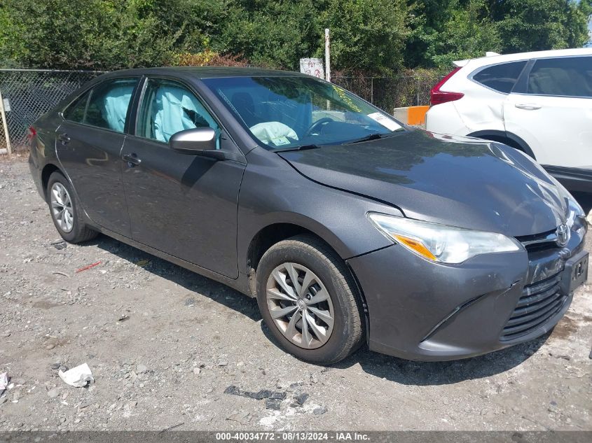 4T1BF1FK6HU326004 2017 TOYOTA CAMRY - Image 1