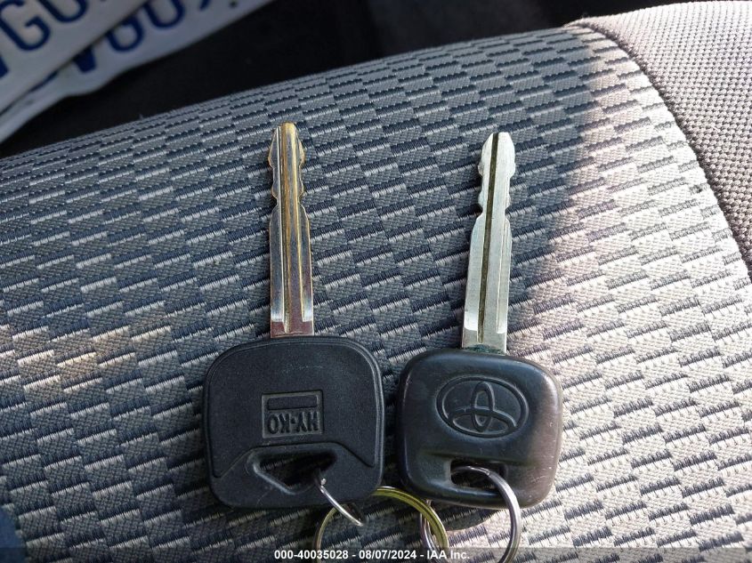 2004 Toyota Rav4 VIN: JTEGD20V040038002 Lot: 40035028