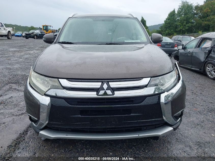 2017 Mitsubishi Outlander Se/Sel VIN: JA4AZ3A33HZ038358 Lot: 40035215