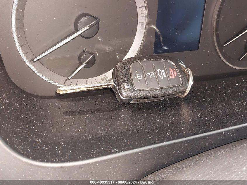 2017 Hyundai Sonata 2.4L VIN: 5NPE24AF0HH528890 Lot: 40035517