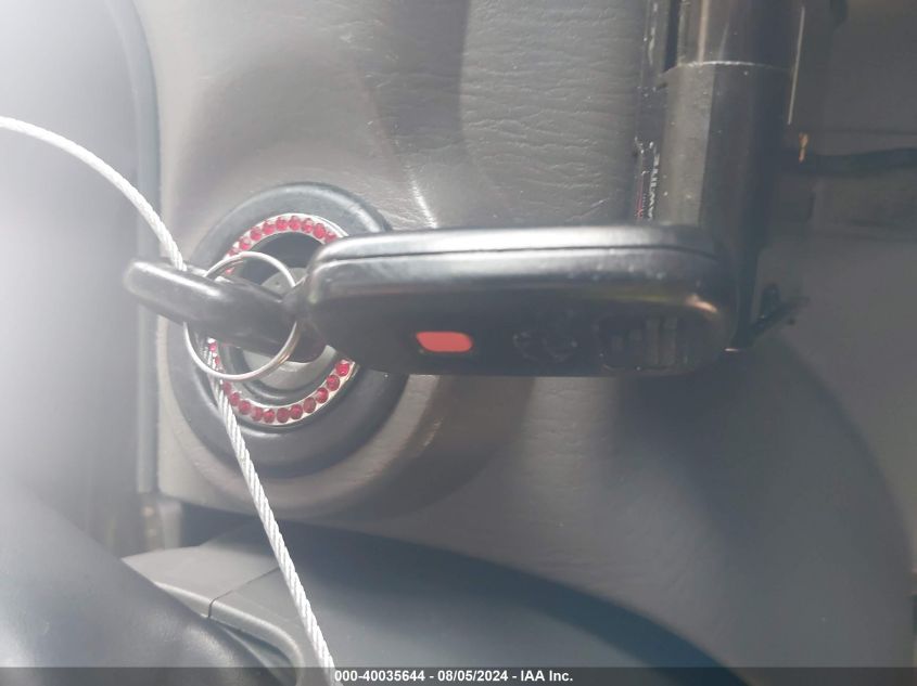 2003 Toyota Sequoia Sr5 V8 VIN: 5TDZT34A33S145778 Lot: 40035644