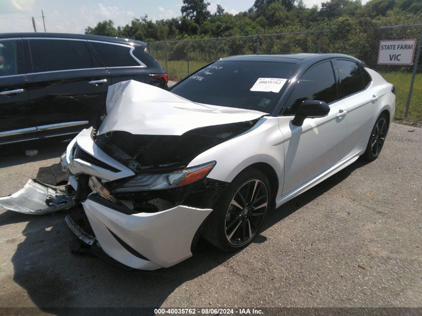 4T1B61HKXJU018496 2018 TOYOTA CAMRY - Image 2