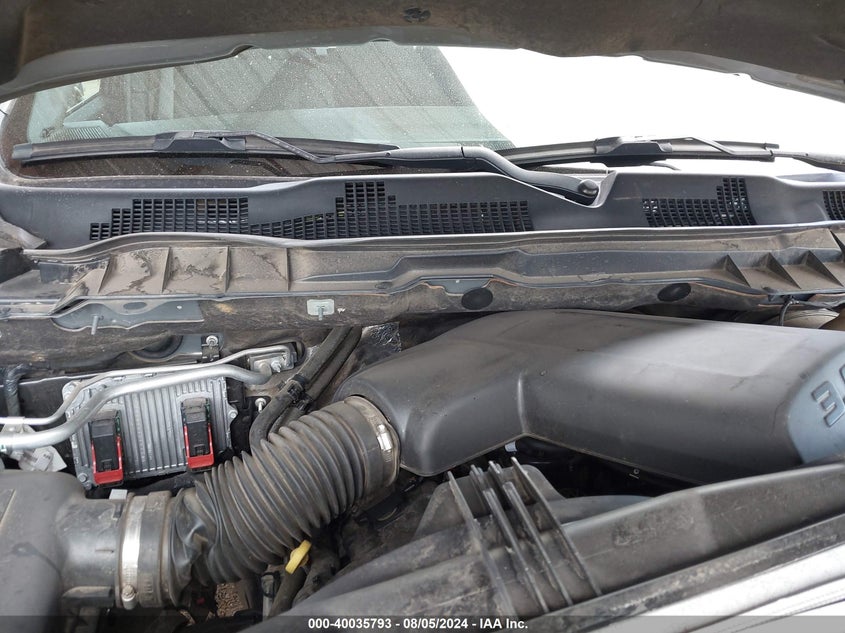 VIN 1C6RR7GG5NS225641 2022 RAM 1500 CLASSIC SLT