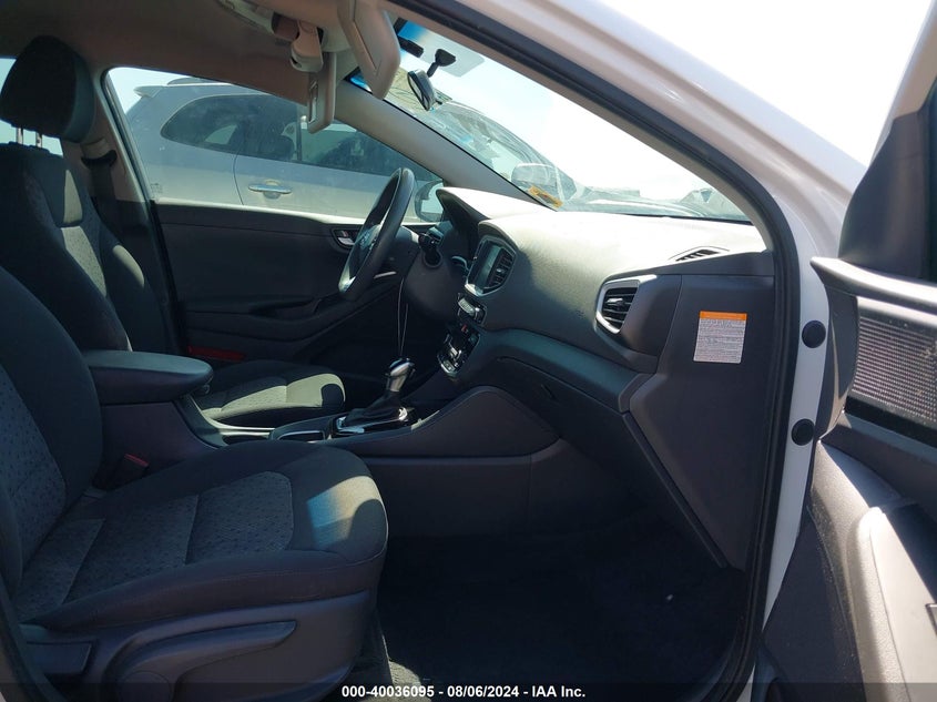 2017 Hyundai Ioniq Hybrid Blue VIN: KMHC65LC5HU043893 Lot: 40036095