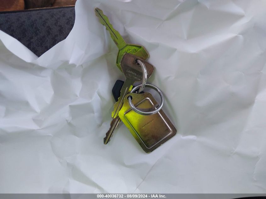 1999 Dodge Grand Caravan VIN: 2B4GP24R7XR381678 Lot: 40036732