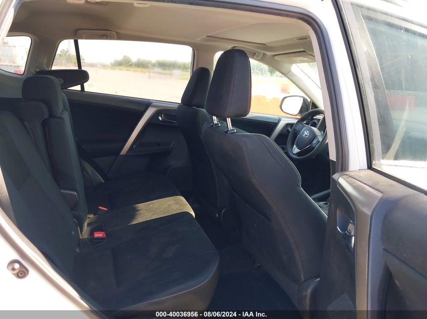 2014 TOYOTA RAV4 XLE - 2T3WFREV3EW118998