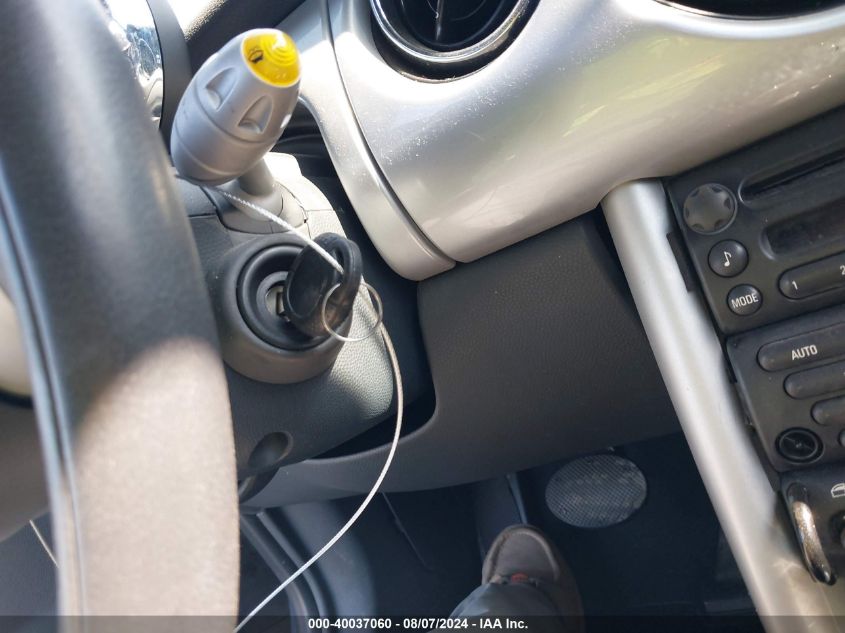 2006 Mini Cooper VIN: WMWRF33516TG16067 Lot: 40037060