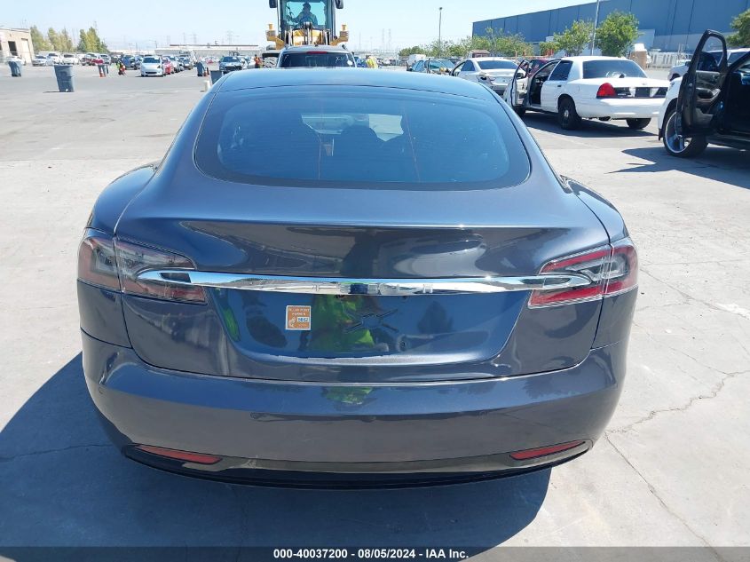 2018 Tesla Model S 100D/75D/P100D VIN: 5YJSA1E24JF297220 Lot: 40037200