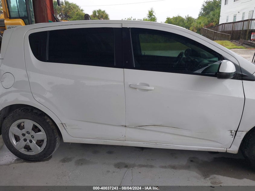 2014 Chevrolet Sonic Ls Auto VIN: 1G1JA6SH1E4172554 Lot: 40037243