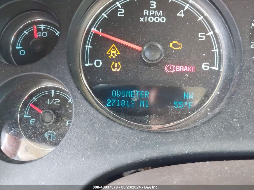 2010 Chevrolet Suburban 1500 Lt1 VIN: 1GNUCJE07AR105923 Lot: 40037579