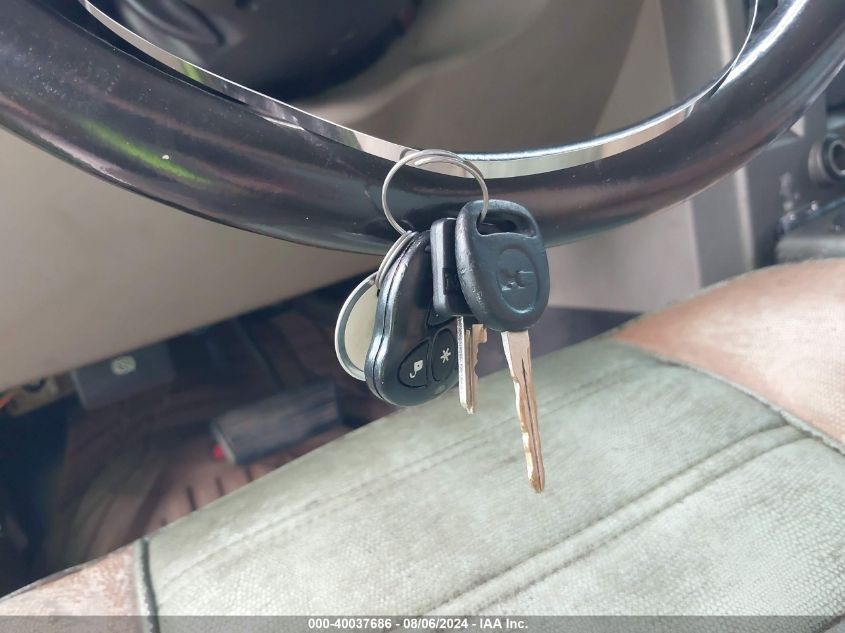 2003 Hummer H2 VIN: 5GRGN23U23H115214 Lot: 40037686