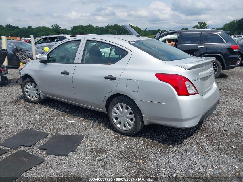 VIN 3N1CN7AP1JL818119 2018 NISSAN VERSA no.3