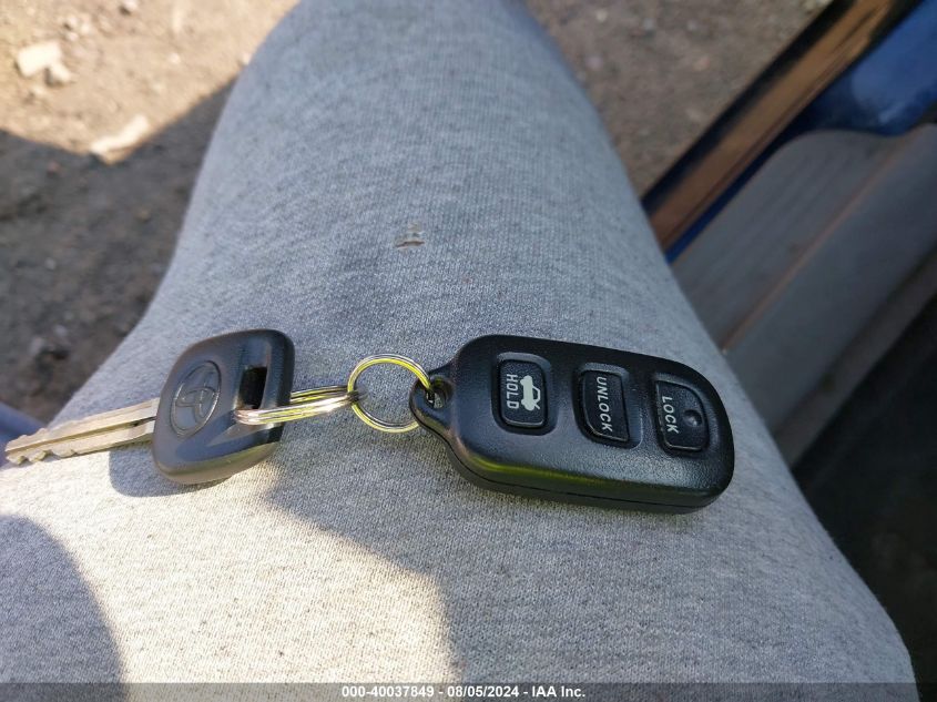 2005 Toyota Camry Le VIN: 4T1BE32K95U082414 Lot: 40037849