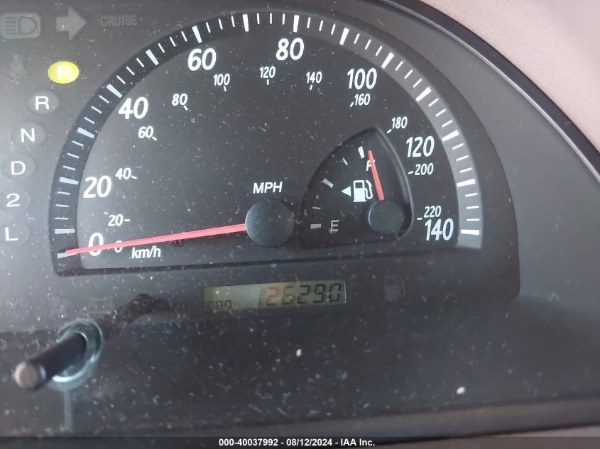 2004 Toyota Camry Le VIN: 4T1BE32K84U916994 Lot: 40037992