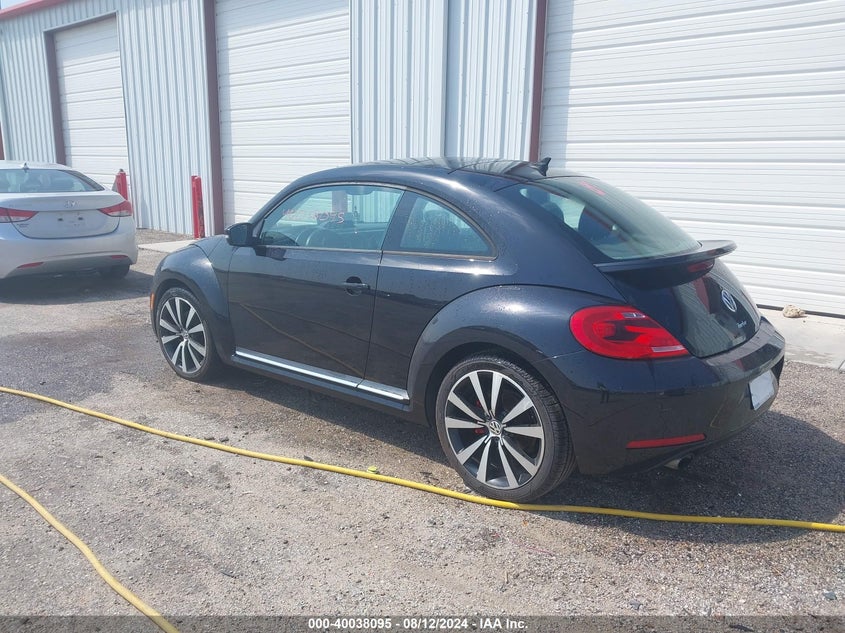 2013 VOLKSWAGEN BEETLE 2.0T TURBO - 3VWV67AT3DM608164