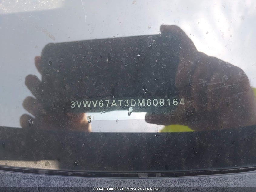 2013 VOLKSWAGEN BEETLE 2.0T TURBO - 3VWV67AT3DM608164