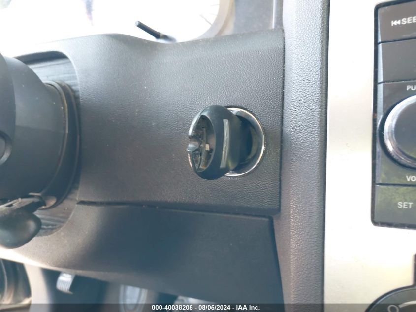 2008 Chrysler 300 Touring VIN: 2C3LA53G28H253459 Lot: 40038205