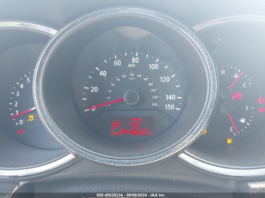 2013 Kia Sorento Lx V6 VIN: 5XYKT4A29DG333742 Lot: 40038234