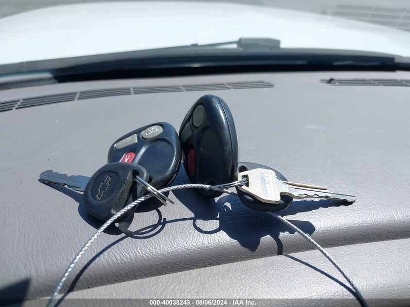 2002 Chevrolet Suburban 1500 Lt VIN: 3GNFK16T42G267109 Lot: 40038243