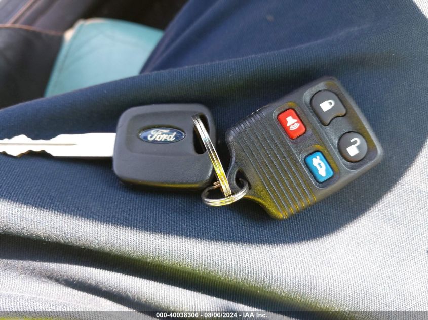 2002 Ford Thunderbird VIN: 1FAHP60A02Y122782 Lot: 40038306