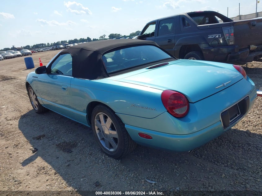 2002 Ford Thunderbird VIN: 1FAHP60A02Y122782 Lot: 40038306