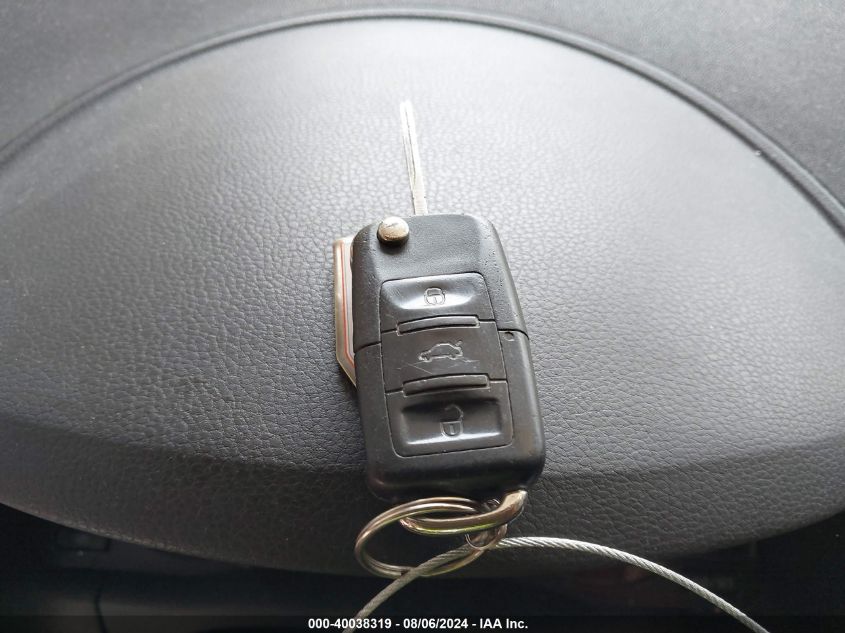 2010 Volkswagen Tiguan S/Se/Sel VIN: WVGAV7AX4AW503549 Lot: 40038319