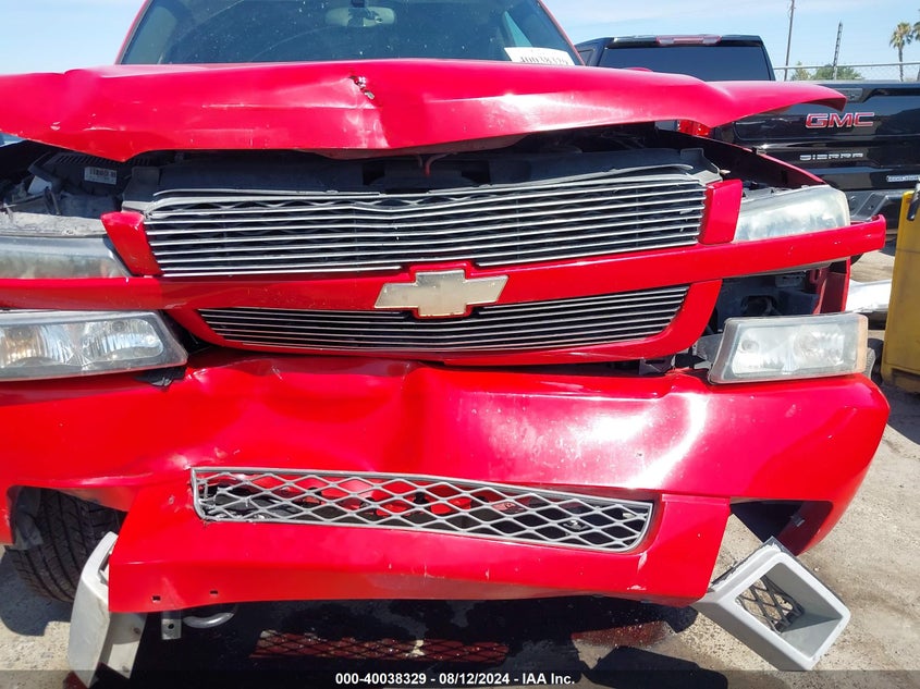 2004 Chevrolet Silverado 1500 Ss VIN: 2GCEK19N441127106 Lot: 40038329