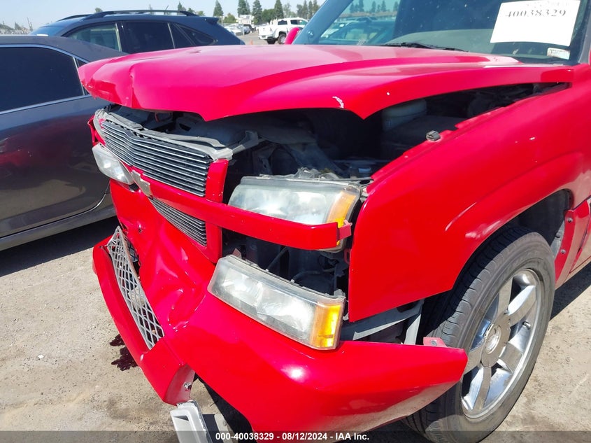 2004 Chevrolet Silverado 1500 Ss VIN: 2GCEK19N441127106 Lot: 40038329