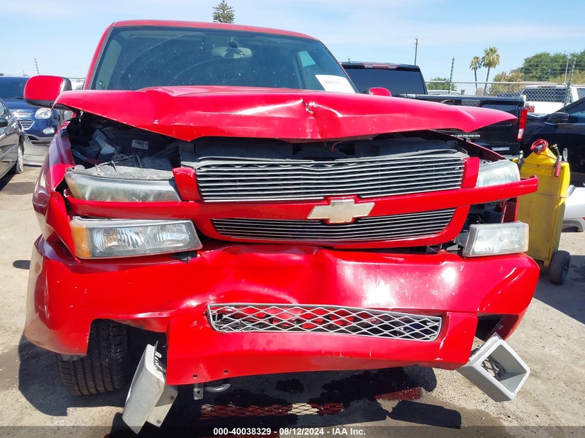 2004 Chevrolet Silverado 1500 Ss VIN: 2GCEK19N441127106 Lot: 40038329