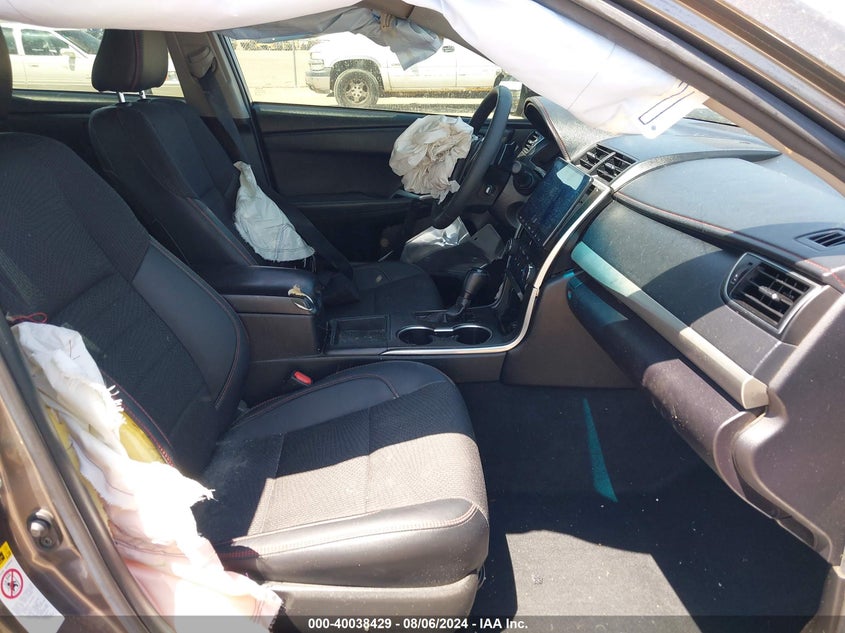 2017 TOYOTA CAMRY SE - 4T1BF1FK1HU453176