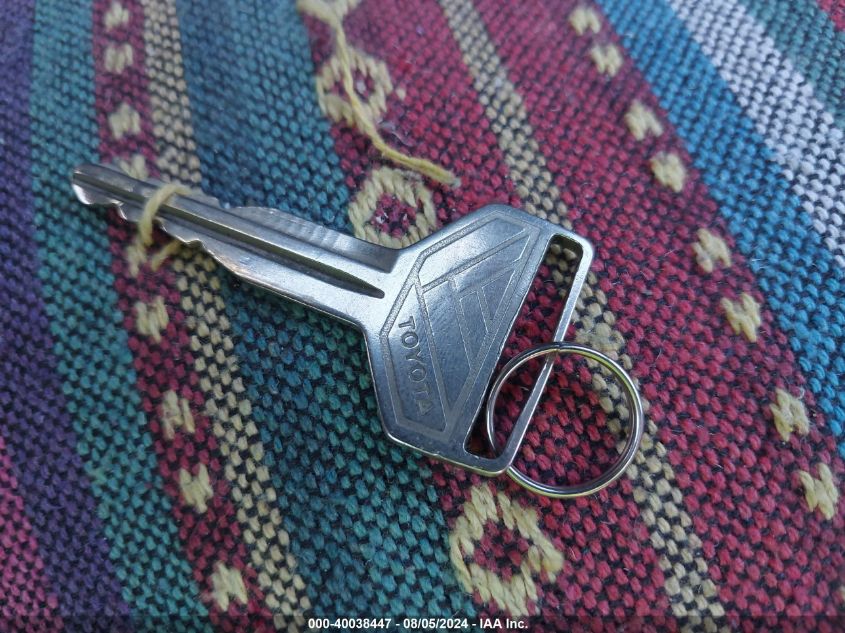 1990 Toyota Pickup 1/2 Ton Short Wheelbase VIN: JT4RN81A4L0048118 Lot: 40038447