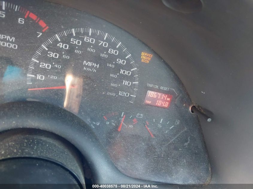 2000 Chevrolet Camaro VIN: 2G1FP22K8Y2133821 Lot: 40038575