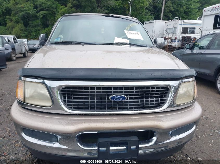 1998 Ford Expedition VIN: 1FMRU18W7WLC00905 Lot: 40038609