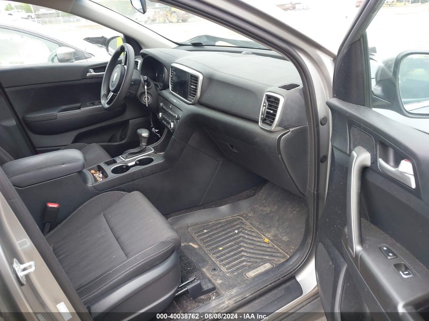 VIN KNDPM3ACXL7838089 2020 KIA SPORTAGE LX