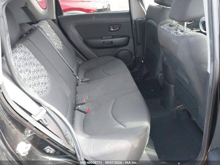 2011 Kia Soul +/!/Sport VIN: KNDJT2A21B7240689 Lot: 40038771