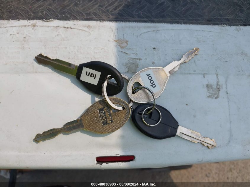 1995 Nissan Quest Xe/Gxe VIN: 4N2DN11W6SD809250 Lot: 40038903