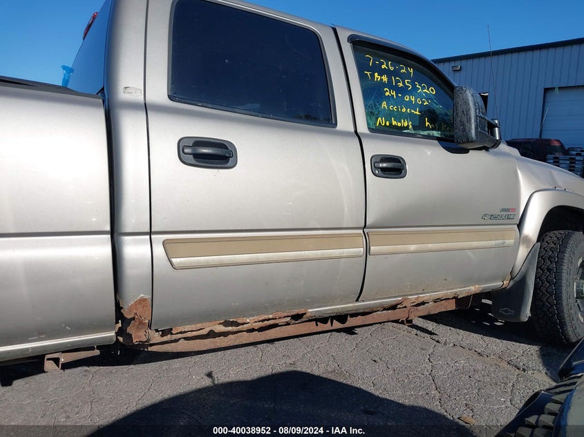2003 Chevrolet Silverado K2500 Heavy Duty VIN: 1GCHK23143F165001 Lot: 40038952