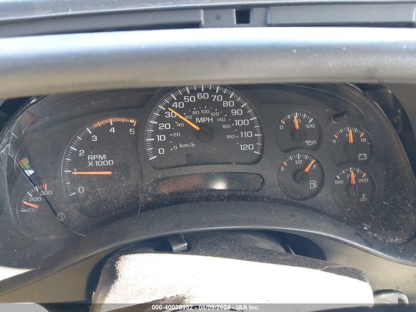 2003 Chevrolet Silverado K2500 Heavy Duty VIN: 1GCHK23143F165001 Lot: 40038952