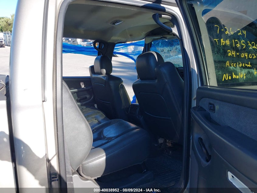 2003 Chevrolet Silverado K2500 Heavy Duty VIN: 1GCHK23143F165001 Lot: 40038952