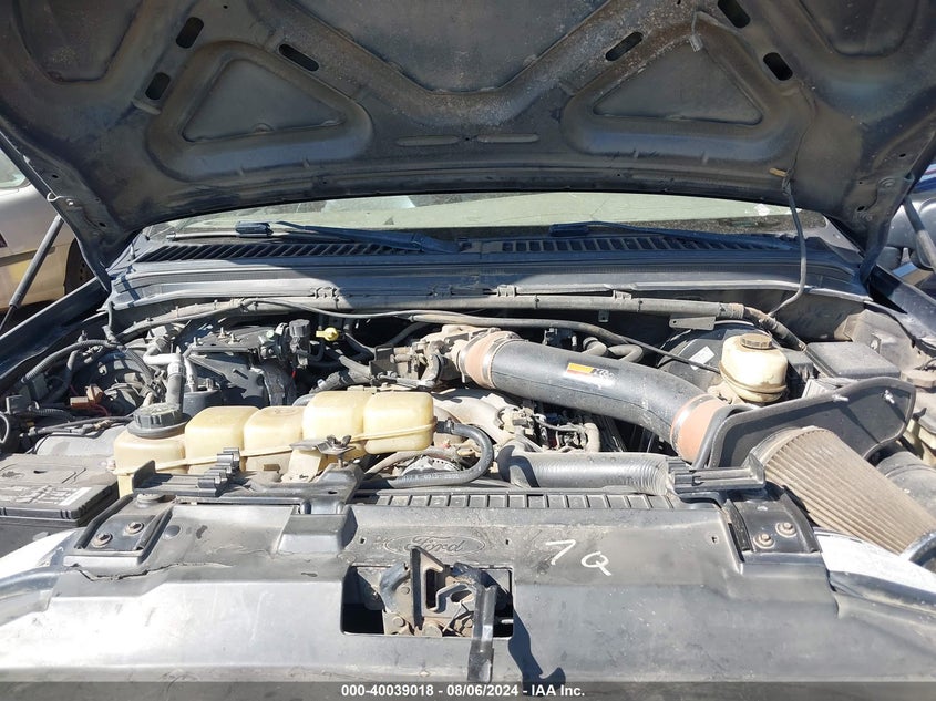 2000 Ford F-250 Lariat/Xl/Xlt VIN: 1FTNW20S8YED88451 Lot: 40039018