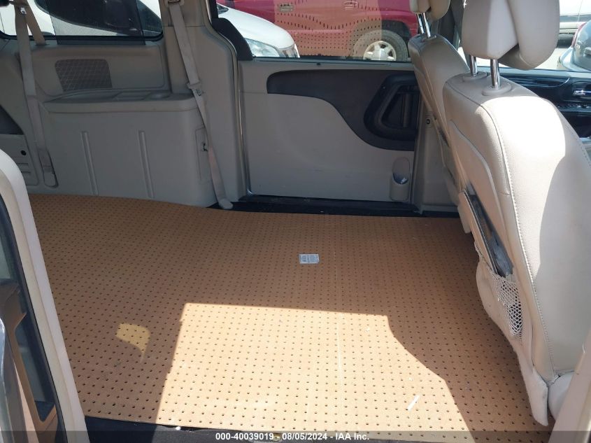 2011 Chrysler Town & Country Touring-L VIN: 2A4RR8DG8BR716134 Lot: 40039019